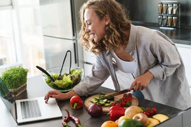 Curso-de-Nutrición-y-Salud-divulgación-dinámica